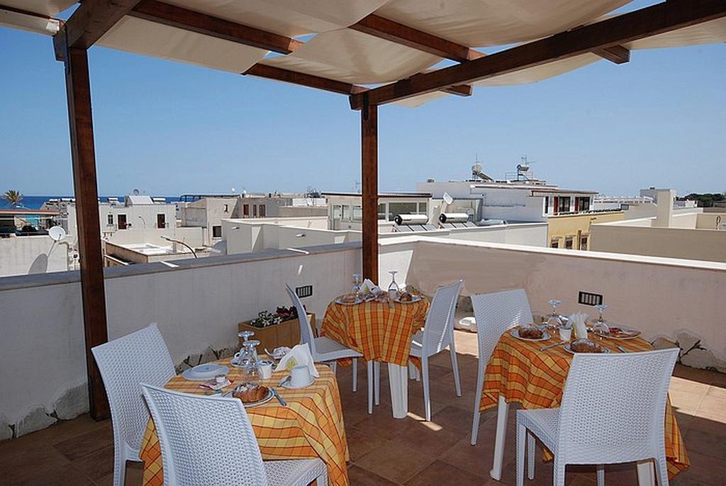 Hotel Il Melograno ซานวิโต โลคาโป ภายนอก รูปภาพ
